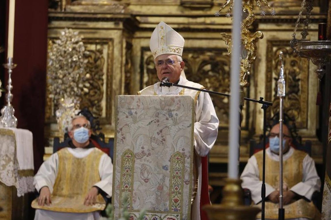 La misa del obispo de Córdoba en San Cayetano, en imágenes