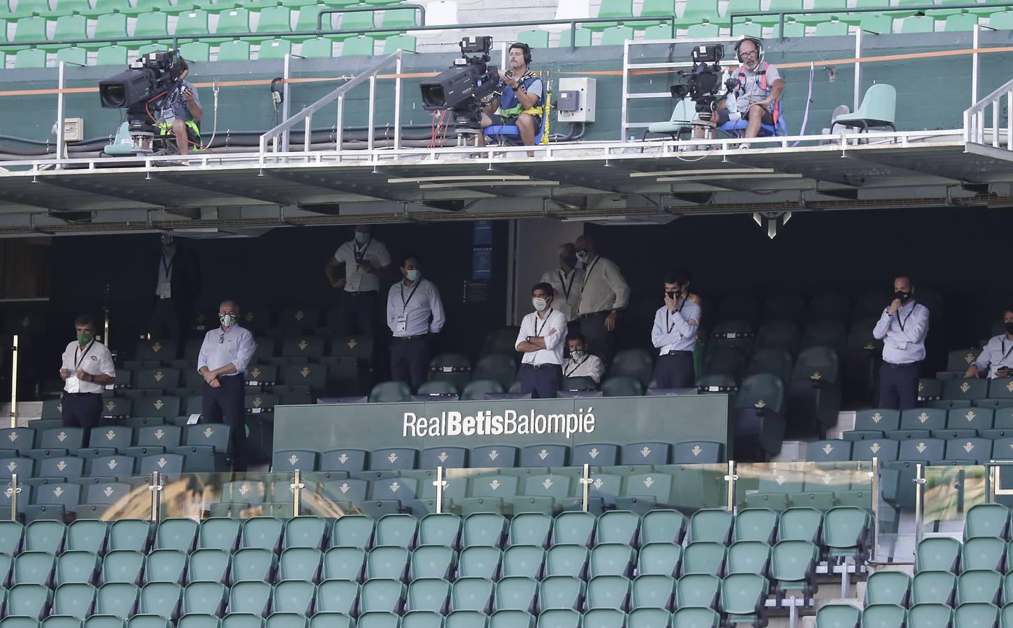 En imágenes, partido entre el Betis y el Alavés en el Benito Villamarín