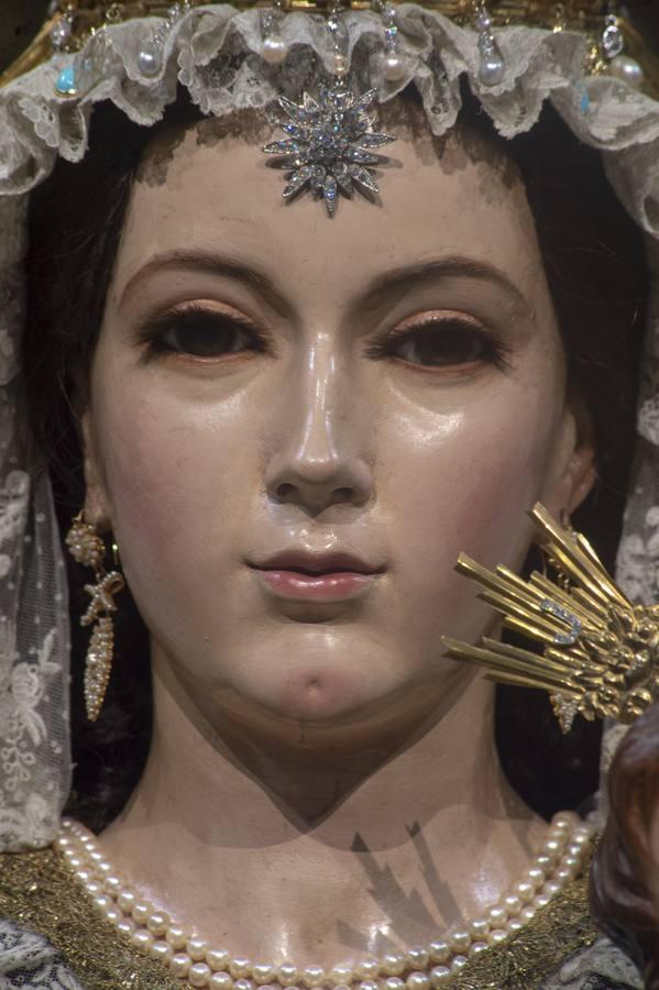 Veneración de la Virgen del Carmen del Buen Suceso