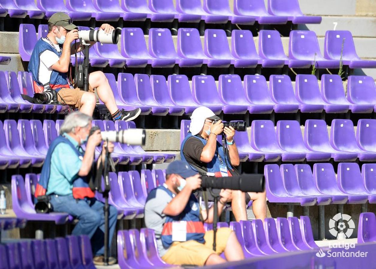 Las mejores imágenes del encuentro entre el Real Valladolid y el Real Betis Balompié