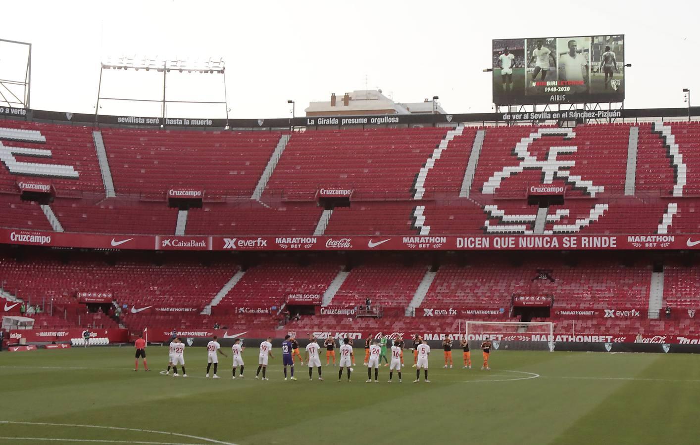 El partido entre el Sevilla y el Valencia, en imágenes