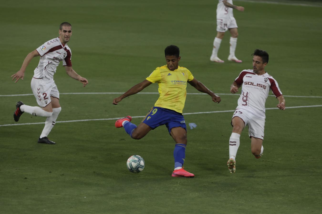 FOTOS: Cádiz-Albacete, último partido de la temporada