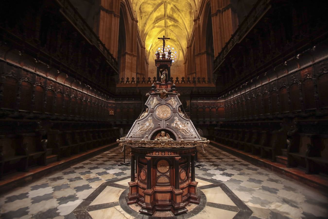 Reapertura de la Catedral de Sevilla a la visita cultural en grupos