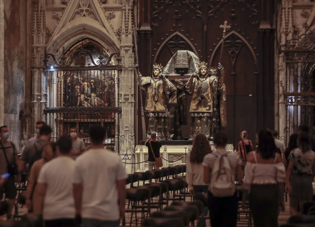 Reapertura de la Catedral de Sevilla a la visita cultural en grupos