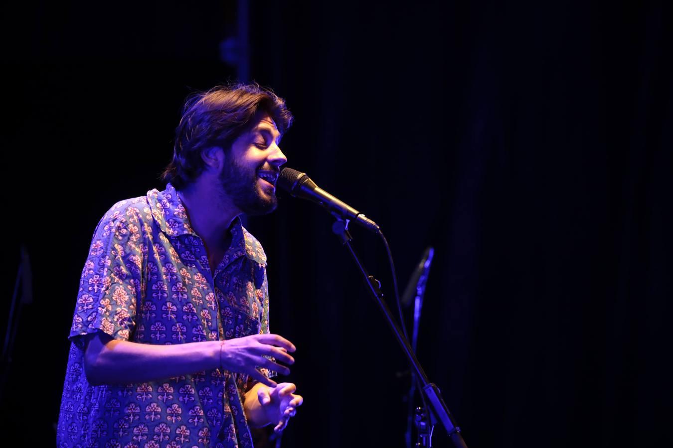 Las imágenes del concierto de Salvador Sobral en Sevilla