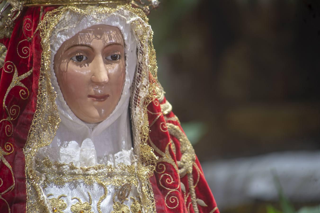 La patrona de Triana, en el día de su festividad