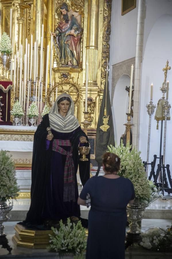 Las imágenes del acto de veneración de Santa Marta