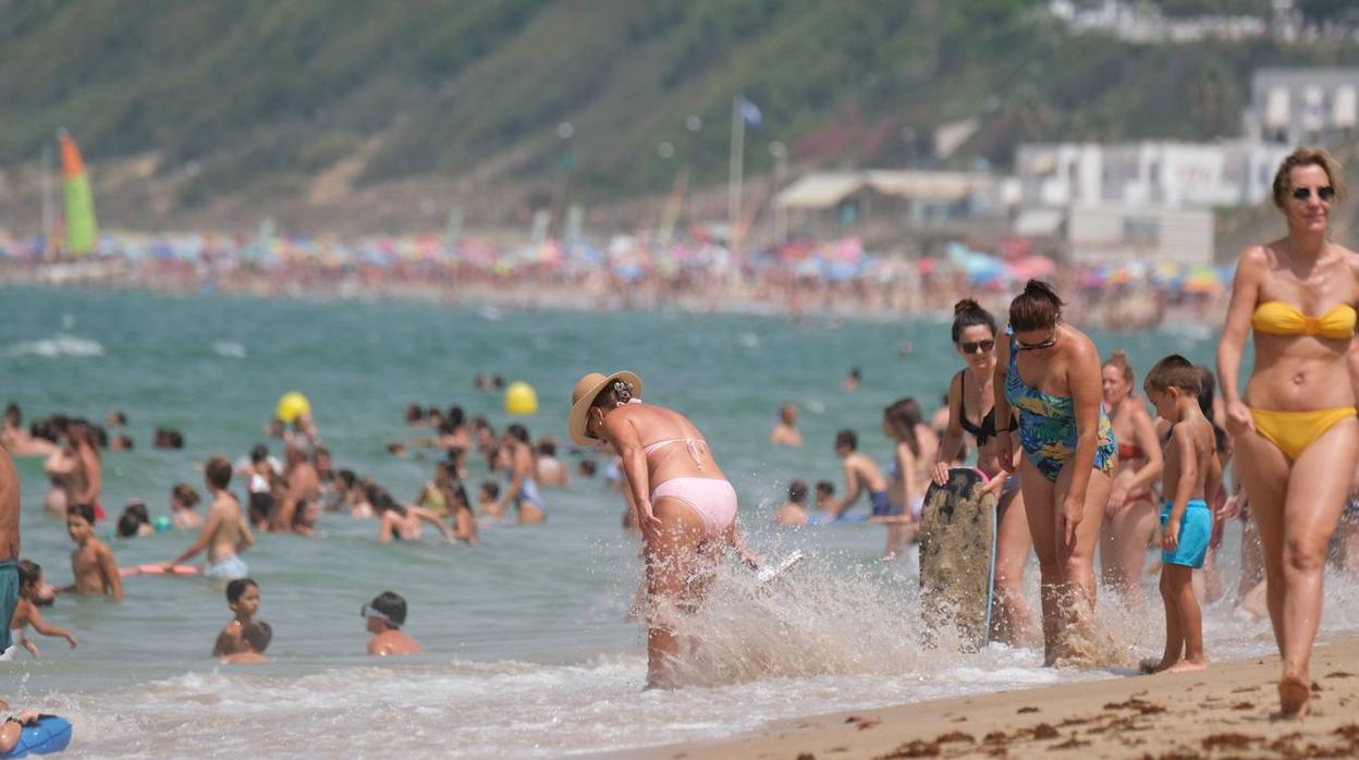 Las playas se vuelven a llenar en agosto