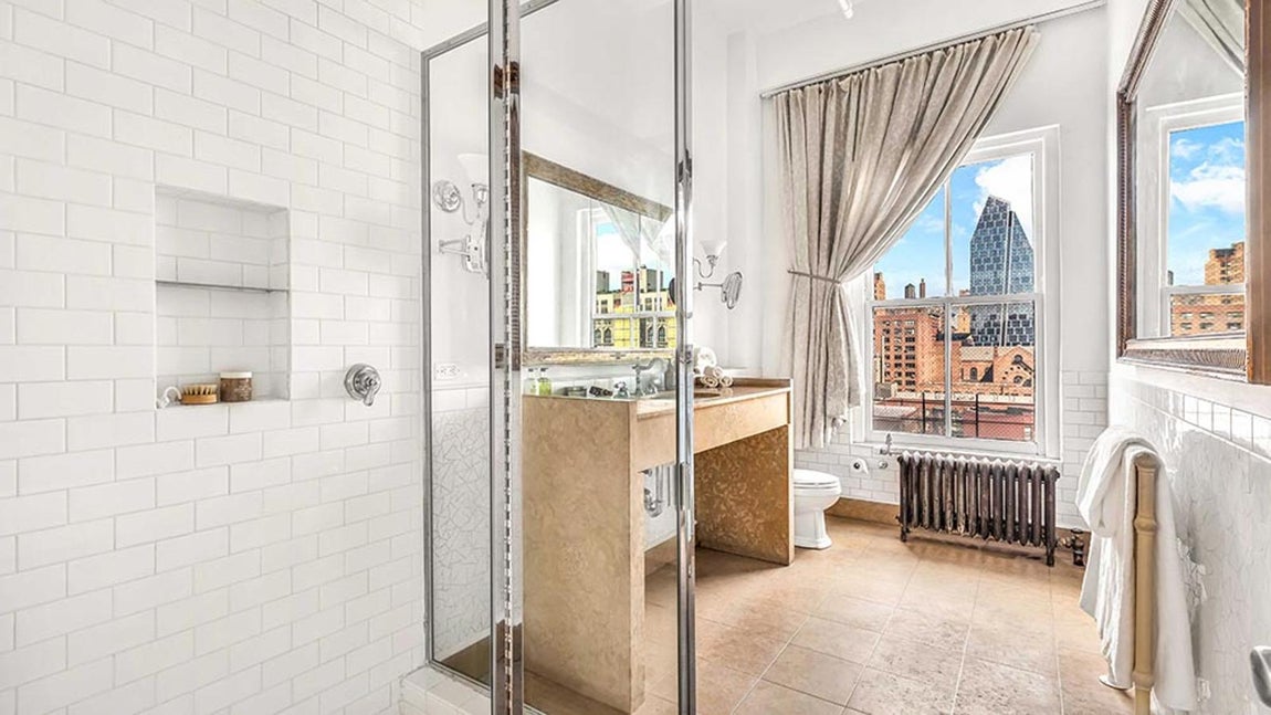 El dúplex de diseño de Susan Sarandon. El diseñador de interiores Yael Weiss trabajó con Sarandon en la decoración y distribución de las diferentes estancias.