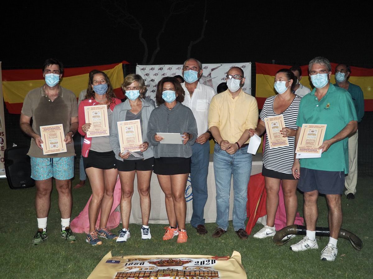 Iván Muñoz, Beatriz Aguilar, Mónica Aguirre, Marina Osborne, José Manuel Domecq, Germán Beardo, Almudena Moreno y Nicolás Oriol.. 