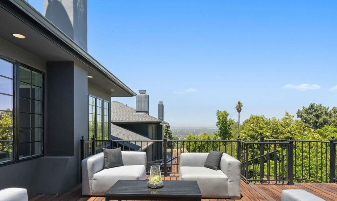 Así es la propiedad que vende Calvin Harris. Pese a estas dos ventas, todavía cuenta con un complejo en Beverly Hills, que compró en 2014 por 15 millones de dólares y una propiedad en el área de Stone Canyon en Bel Air por la que pagó 14 millones de dólares hace menos de dos años.