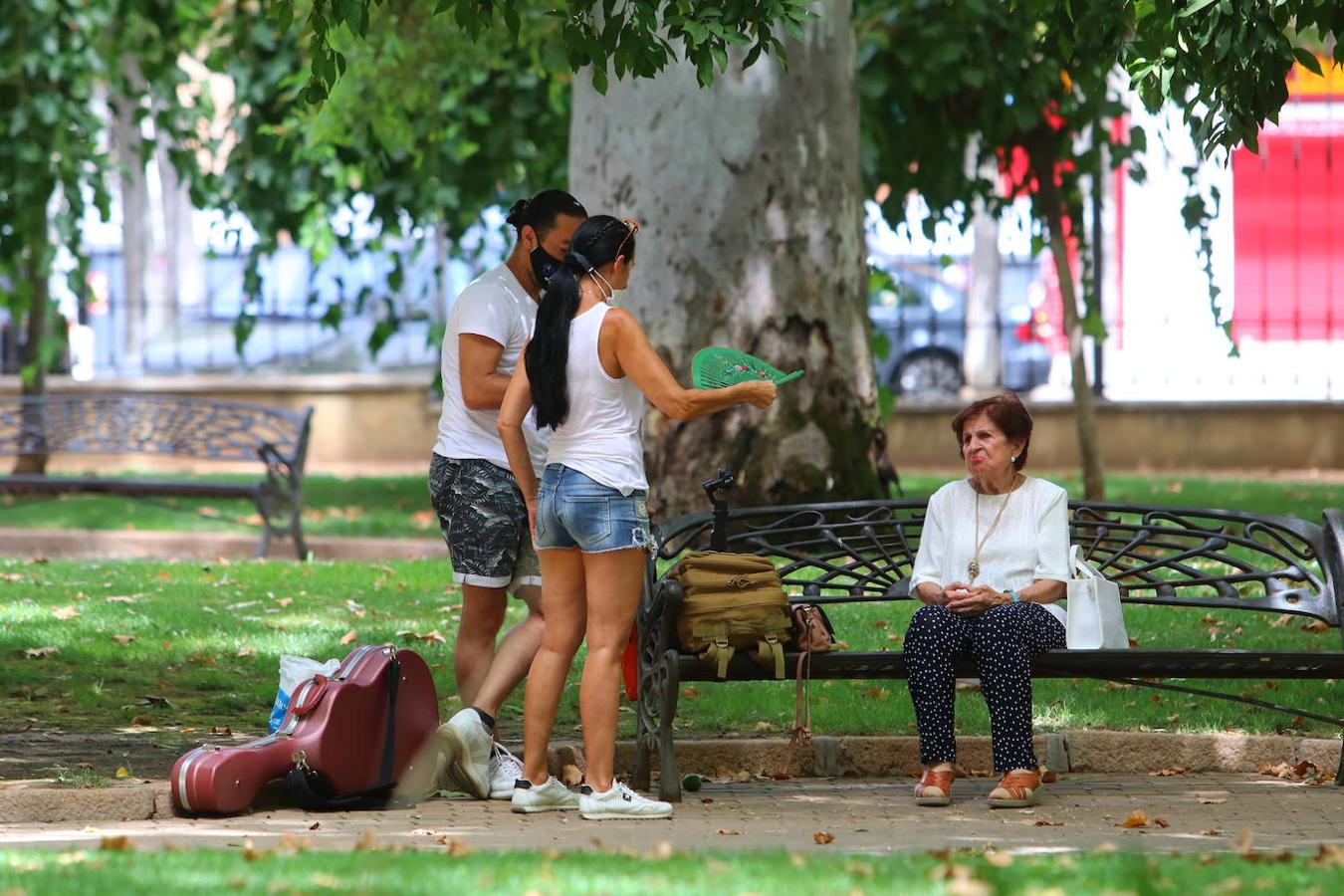 El caluroso domingo en Córdoba, en imágenes