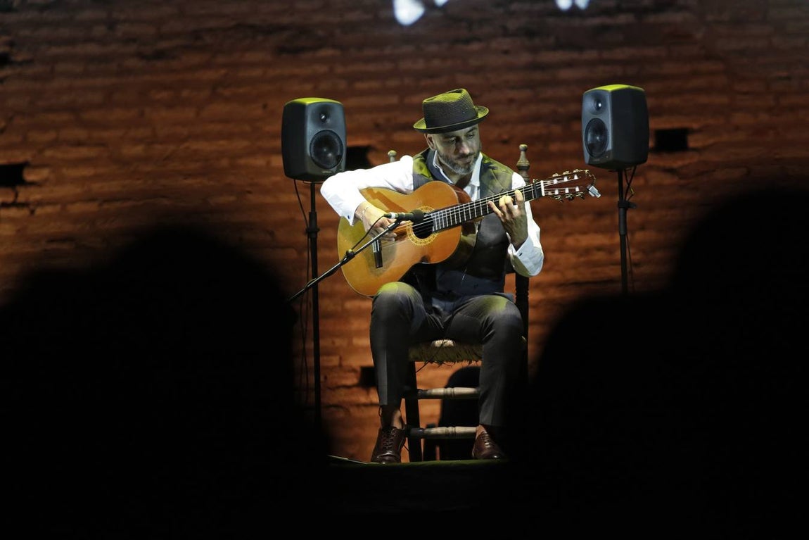 La Bienal de Flamenco alza el telón, en imágenes