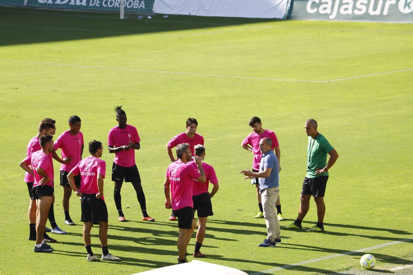 El triunfo del Córdoba CF ante el Córdoba B, en imágenes