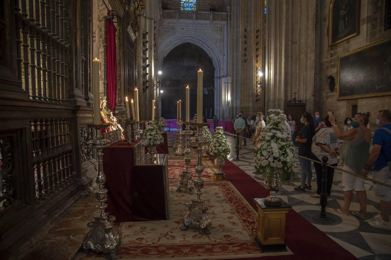 Las caras de la Virgen de los Reyes