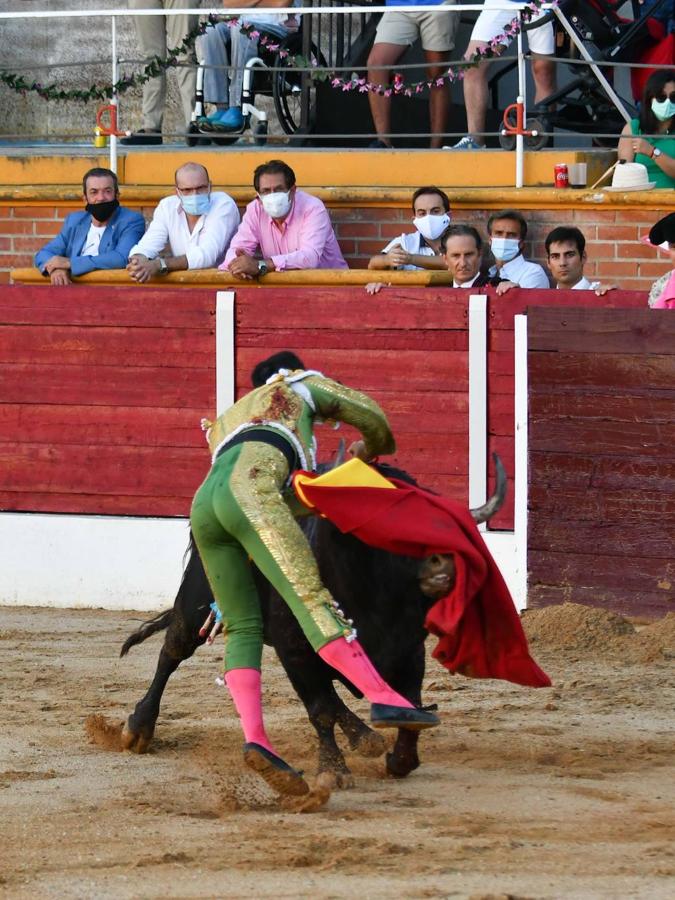 Nueve orejas en Equivias: la corrida, en imágenes