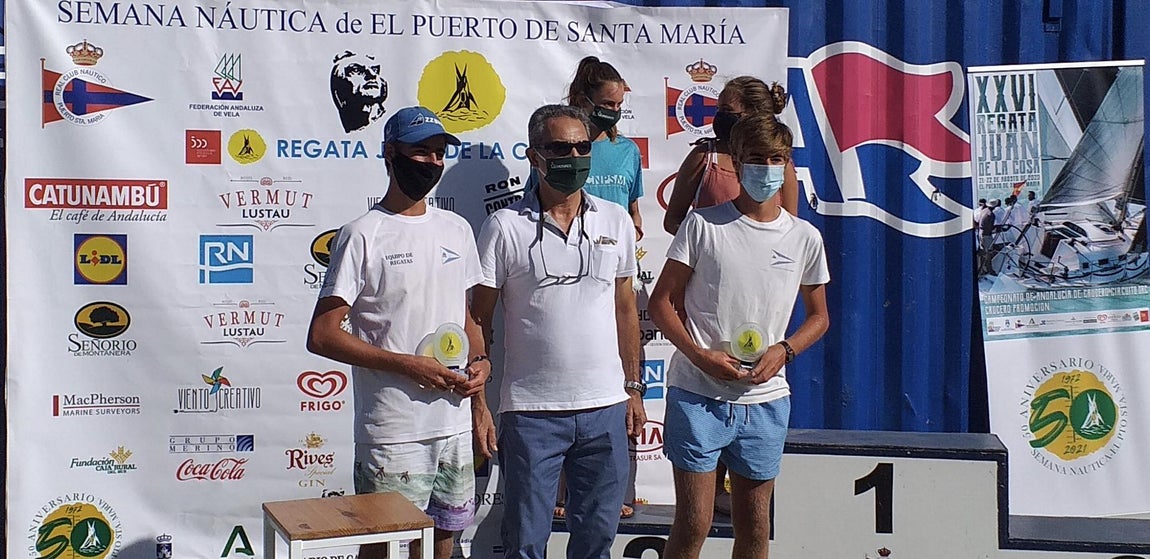 Entrega de premio a Fernando y Carlos Flethes.. 