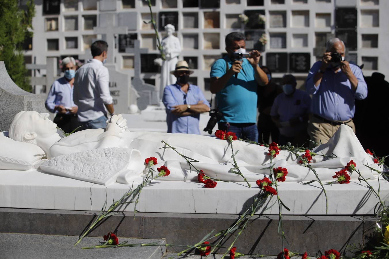 El recuerdo a Manolete en Córdoba en el aniversario de su muerte, en imágenes