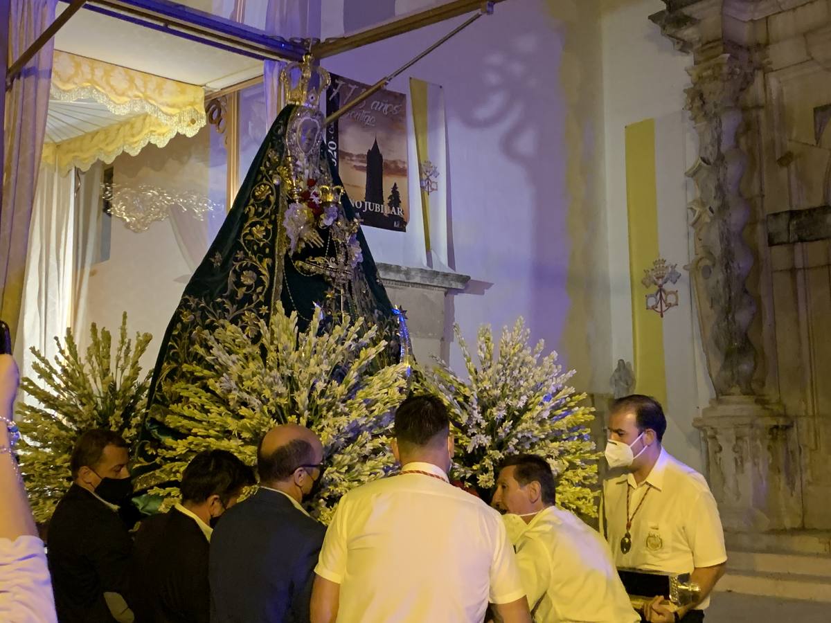 La «Bajá» de la Virgen de la Sierra de Cabra, en imágenes