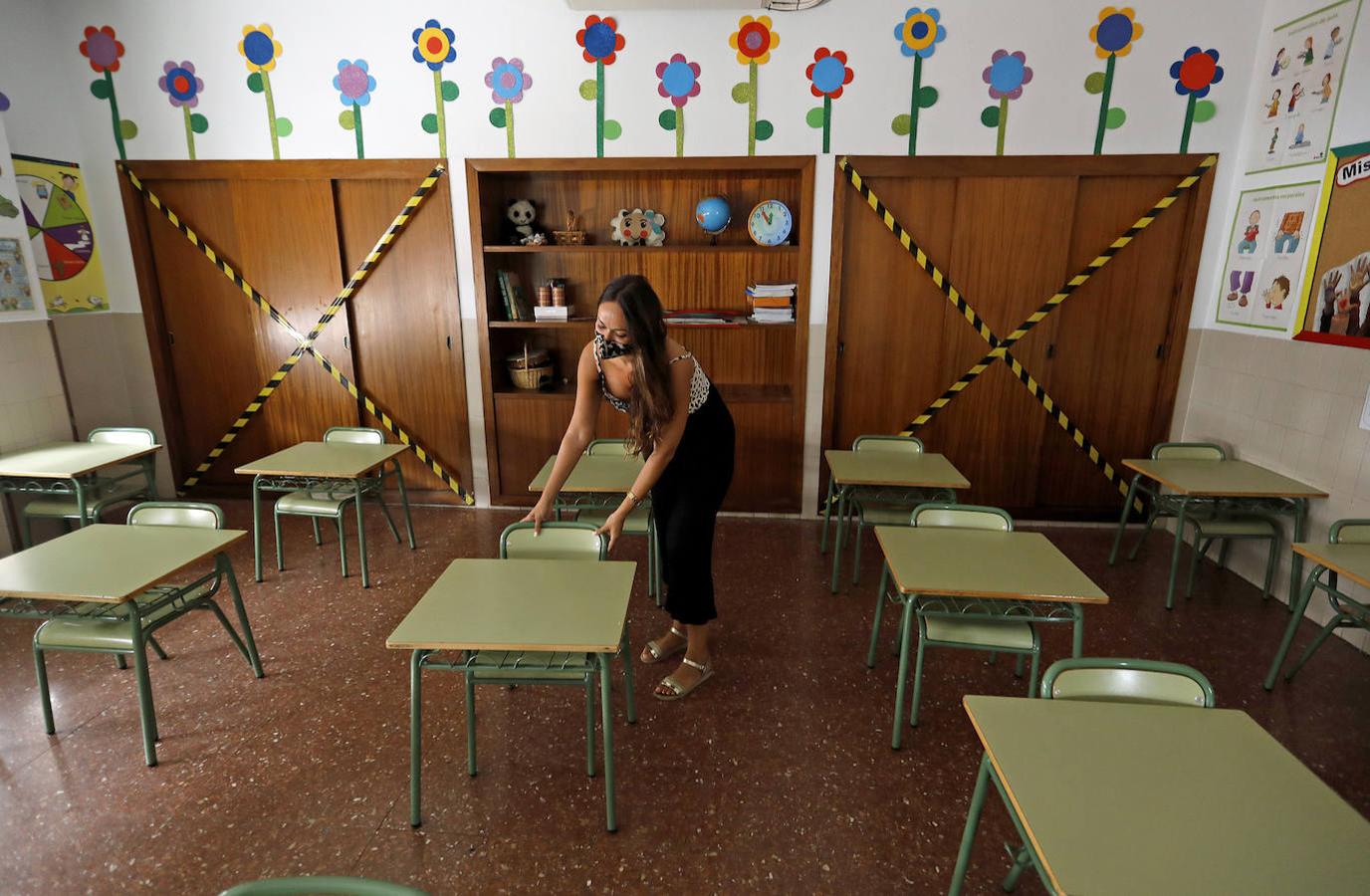 En imágenes, los preparativos para el comienzo del curso en Córdoba