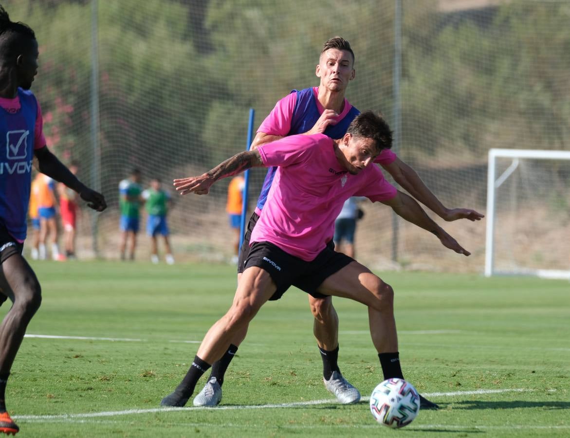 Las mejores imágenes del primer día de la concentración del Córdoba CF en Montecastillo