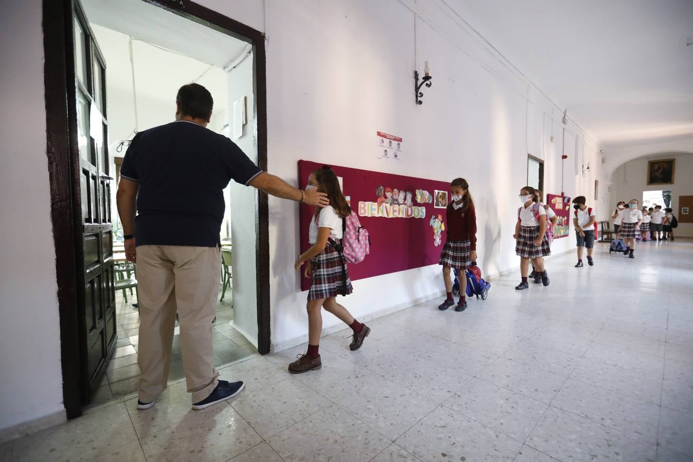 En imágenes, así ha sido la vuelta al colegio en Córdoba (I)