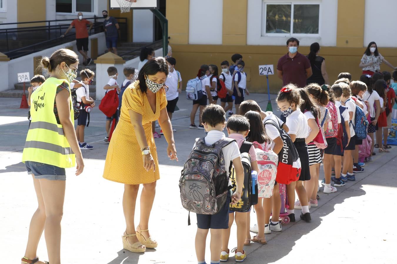 En imágenes, así ha sido la vuelta al colegio en Córdoba (II)