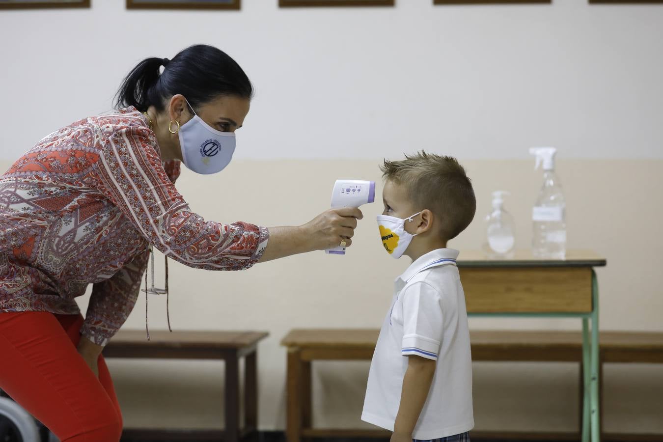 En imágenes, así ha sido la vuelta al colegio en Córdoba (II)