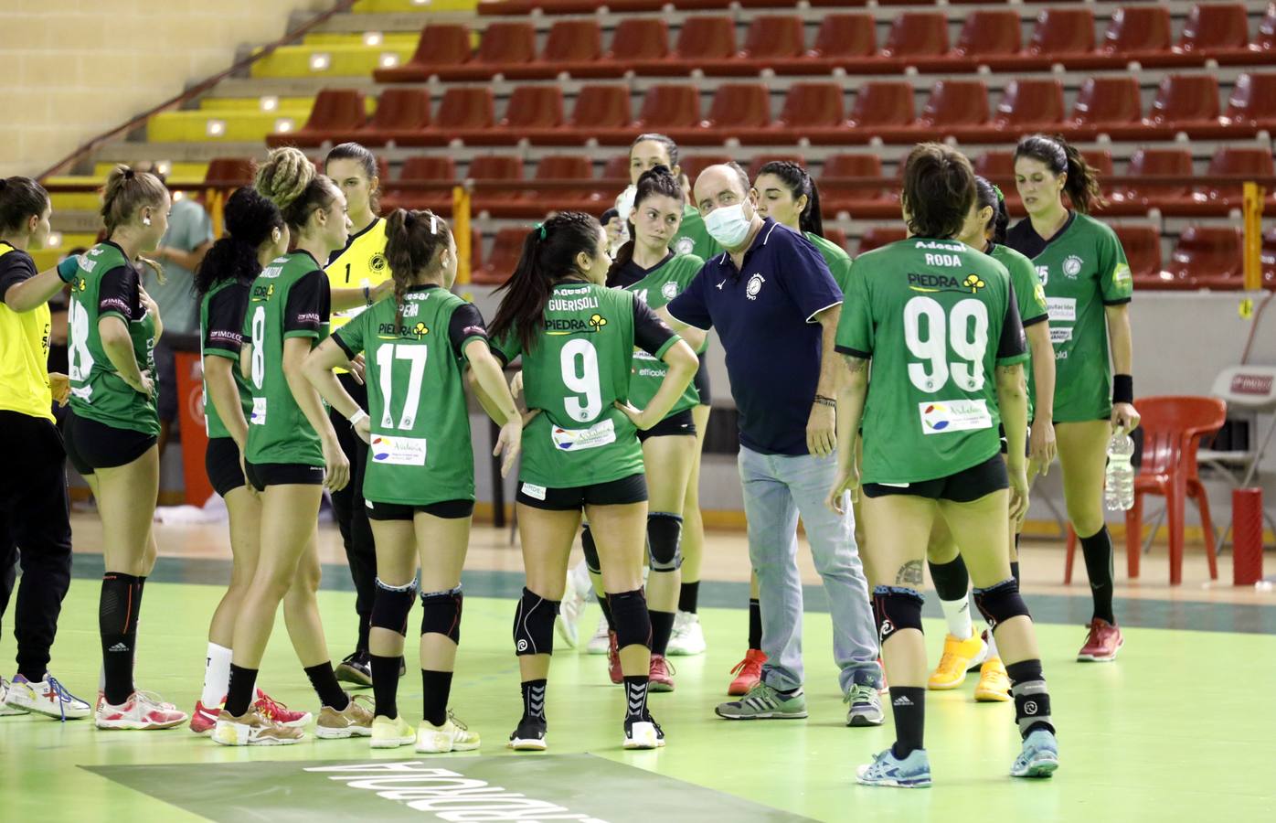 El retorno del Adesal Córdoba a la élite ante el Granollers, en imágenes