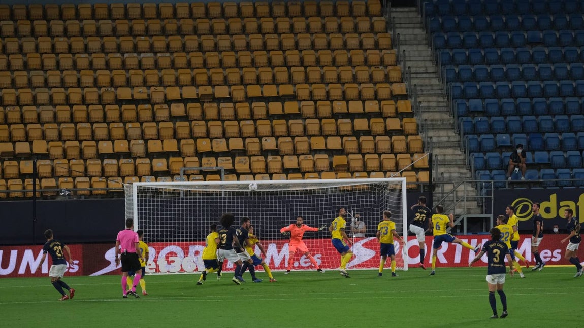 Fotos: las imágenes del Cádiz CF-Osasuna