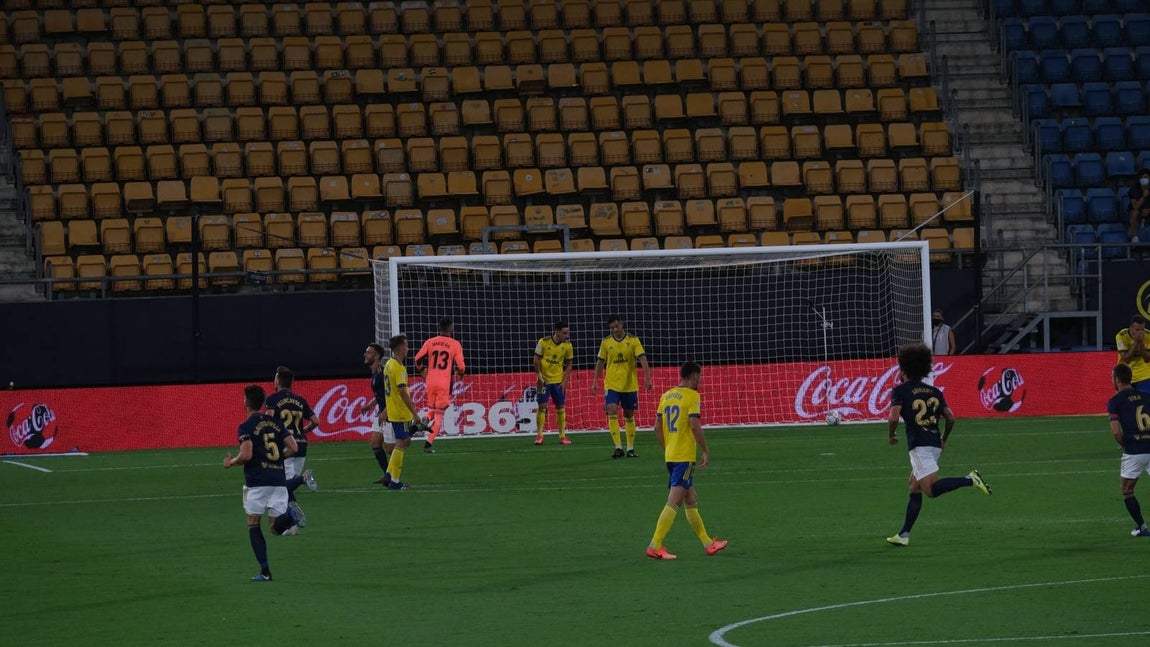 Fotos: las imágenes del Cádiz CF-Osasuna