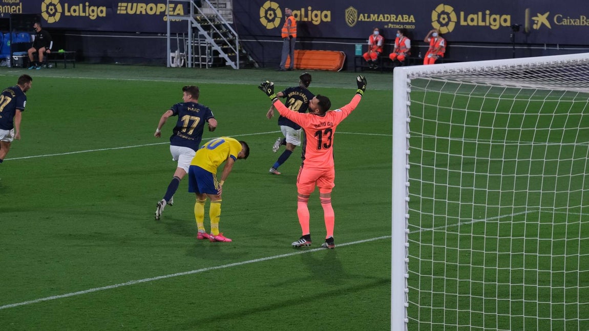 Fotos: las imágenes del Cádiz CF-Osasuna