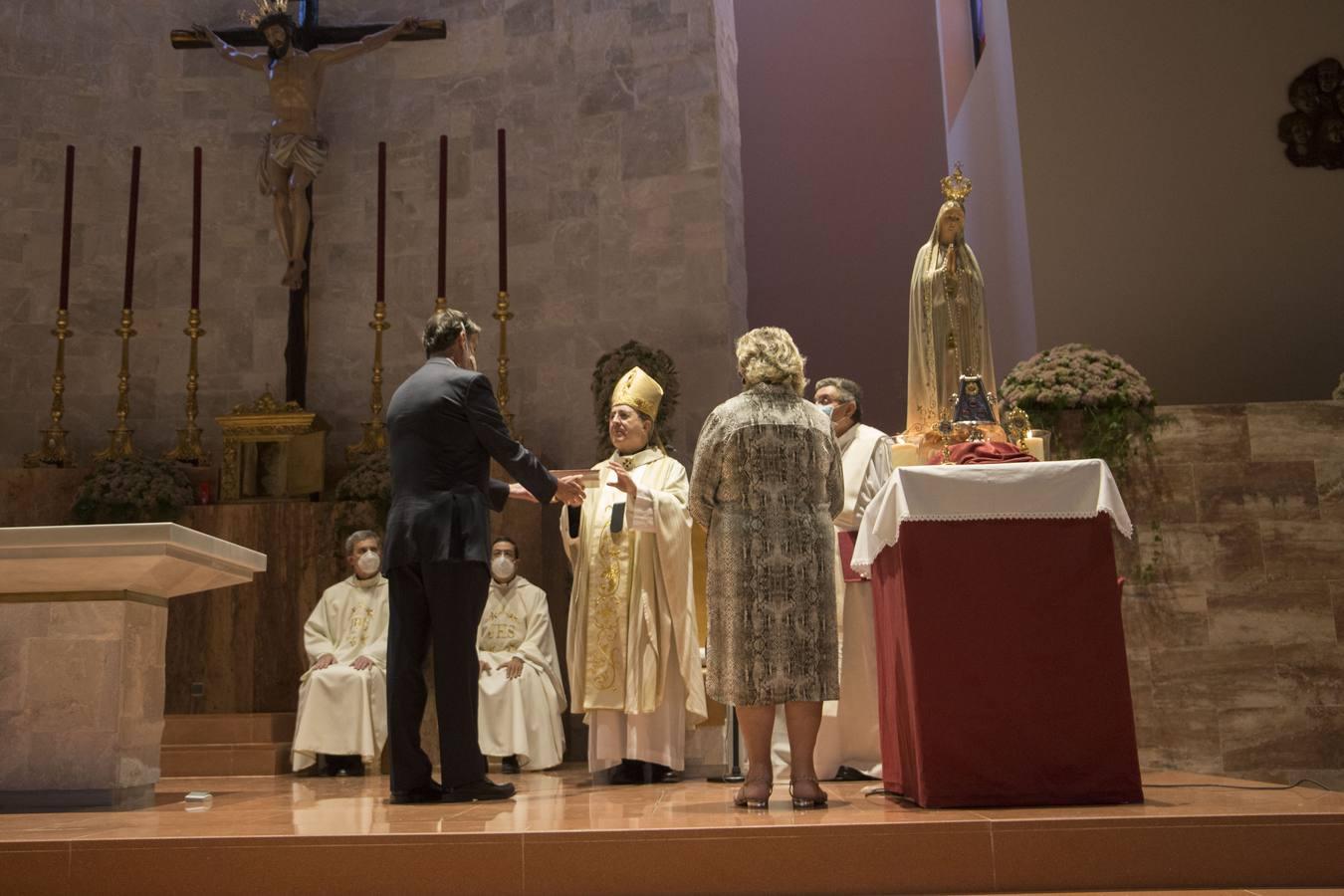 Consagración del templo de la parroquia de San Juan Pablo II en Sevilla