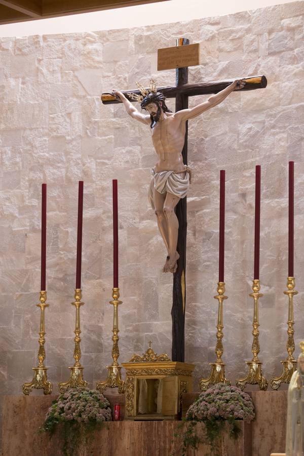 Consagración del templo de la parroquia de San Juan Pablo II en Sevilla