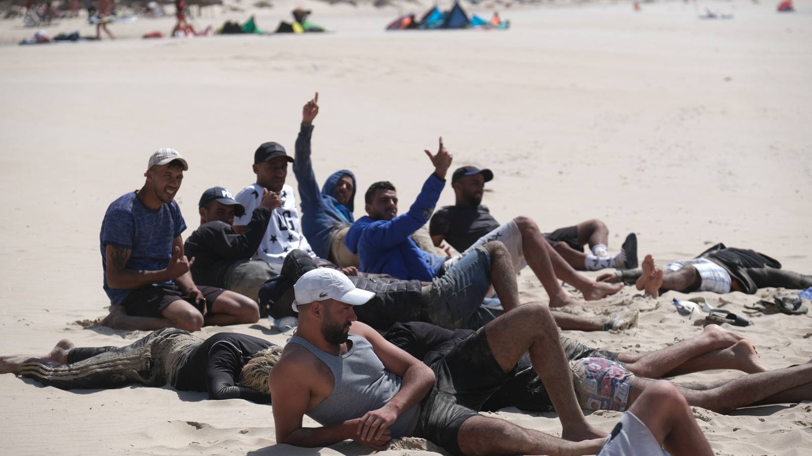 Llegan dos pateras a las costas de Cádiz