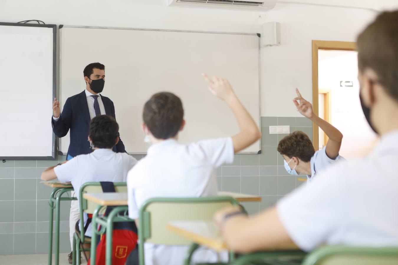 El primer día de Secundaria del Ahlzahir, en imágenes