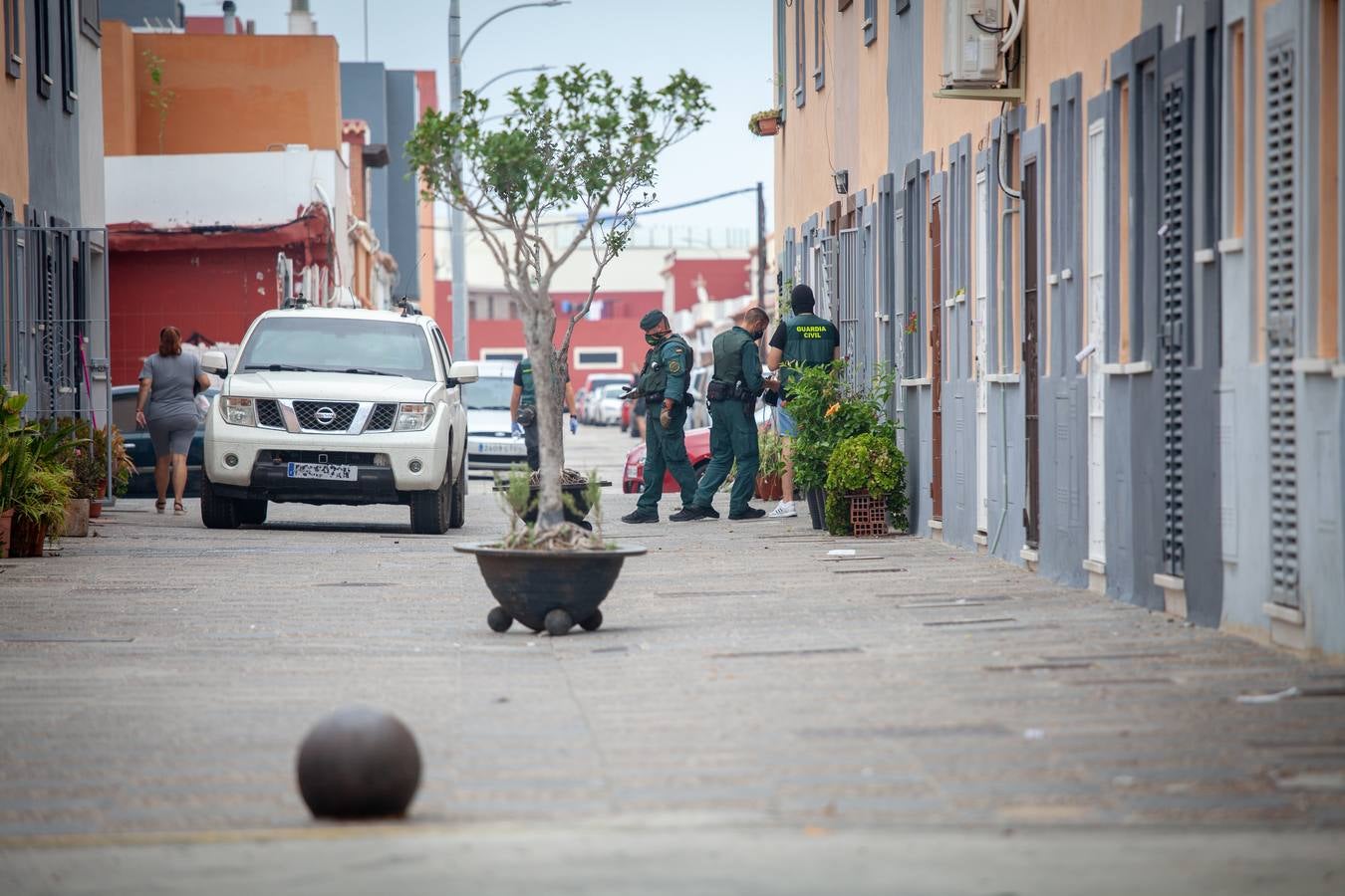 Macrorredada de la Guardia Civil contra el tráfico de hachís