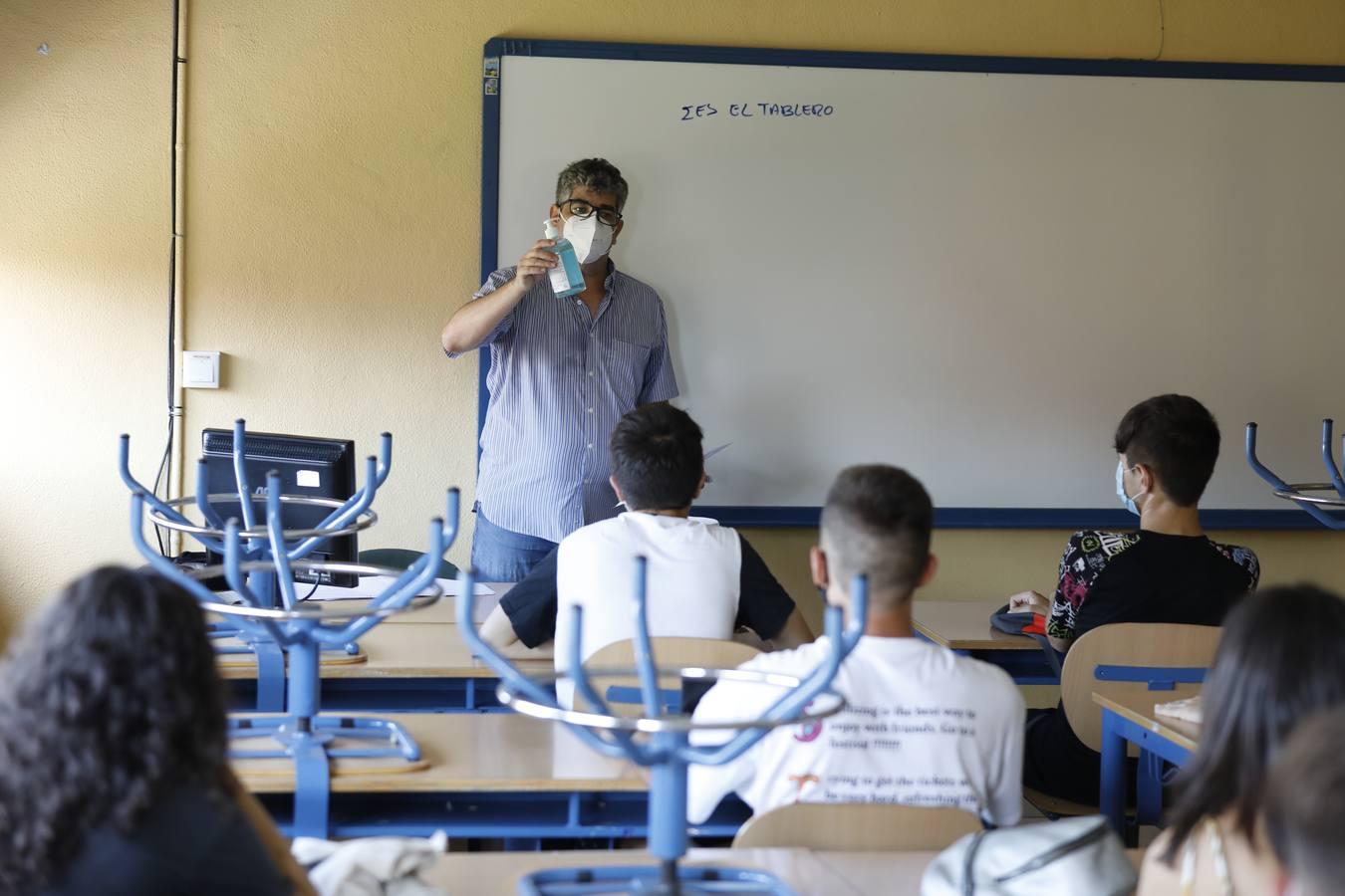 El regreso de Secundaria y Bachillerato en Córdoba, en imágenes