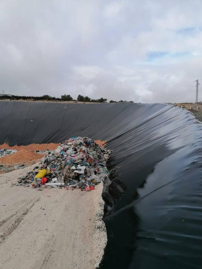 La planta de reciclaje de Estepa inflaba el peso de la basura