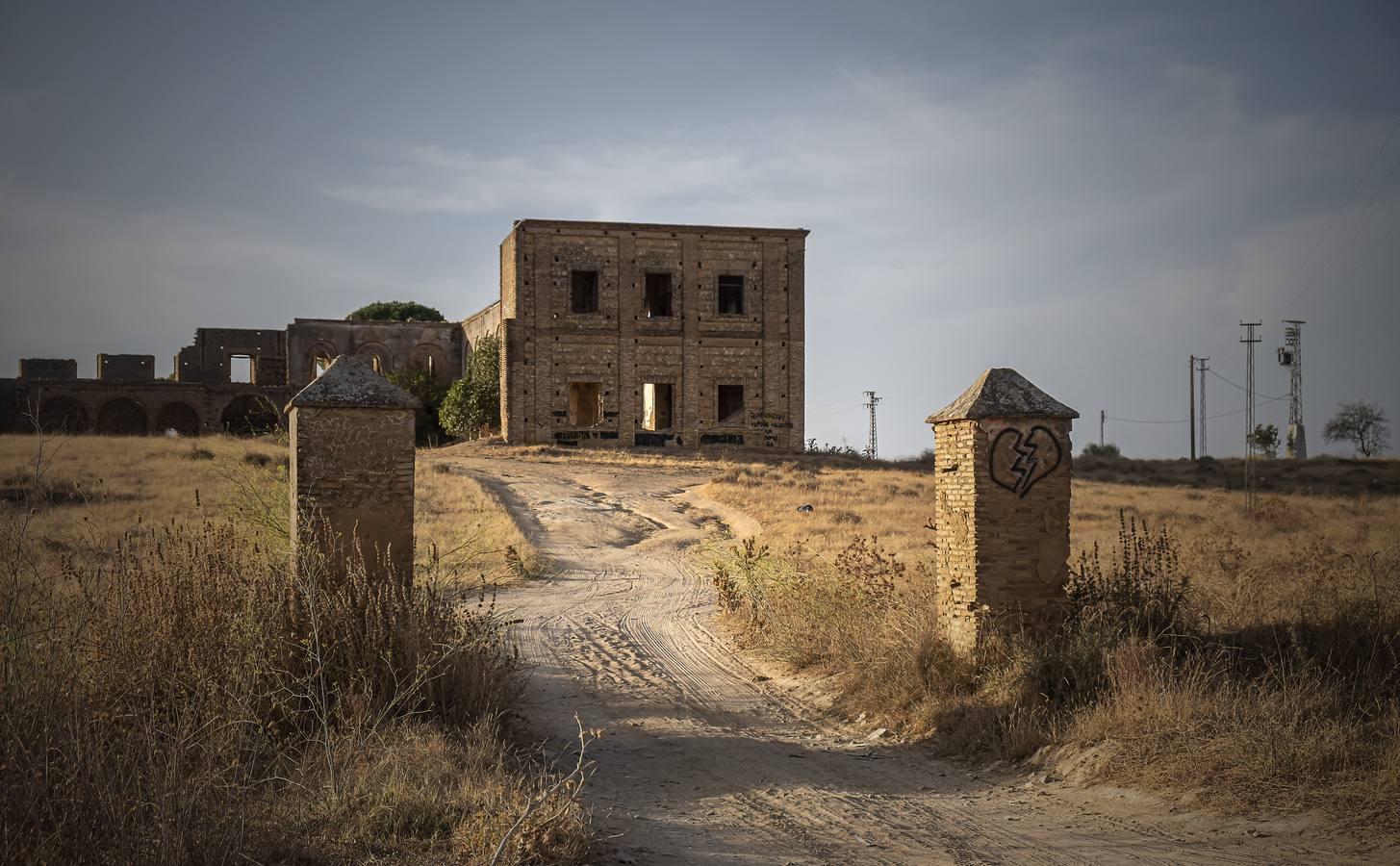 El misterioso convento abandonado de Carmona