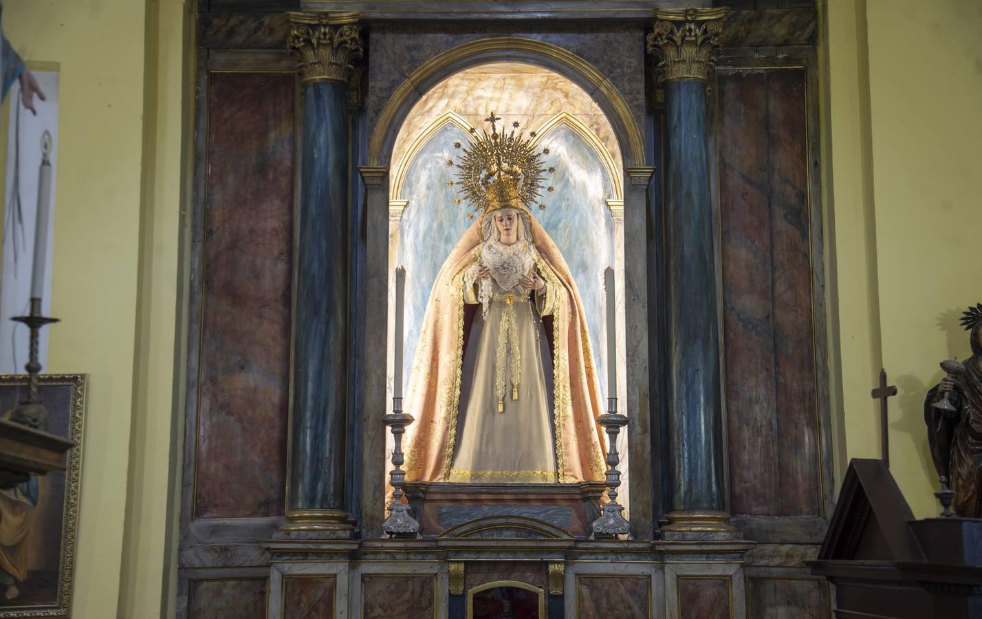 Los titulares del Beso de Judas reciben culto en la parroquia de San Ildefonso