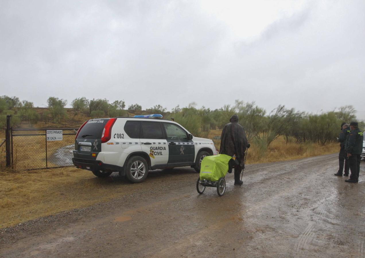 Entrada de la finca en la que el detenido habría confesado haber enterrado el cuerpo de Manuela Chavero. 