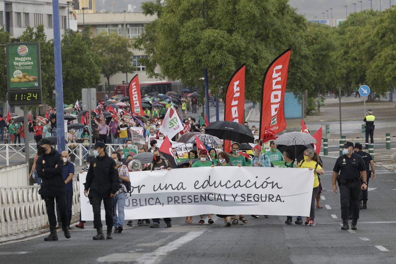 Escaso seguimiento de la huelga  educacativa en Sevilla