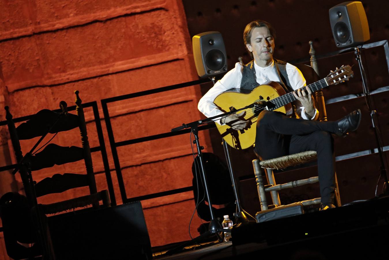 Bienal de Flamenco: en imágenes, el recital de Manuel de la Luz en el Alcázar