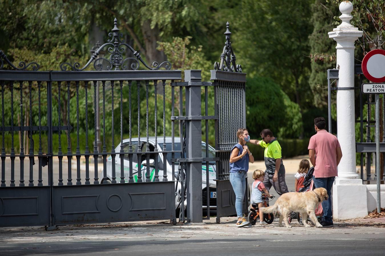 Los parques de Sevilla, cerrados desde el viernes