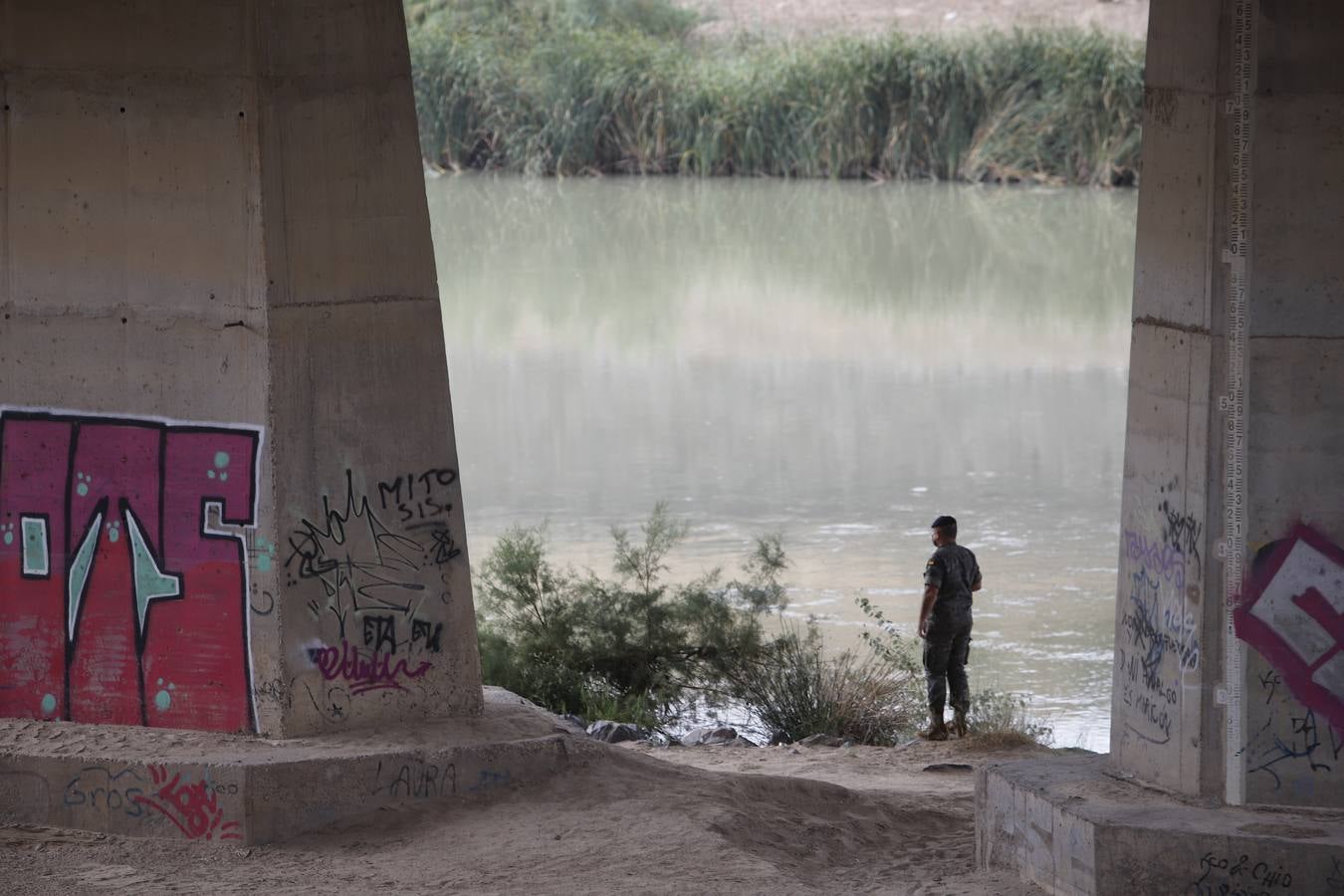 La búsqueda de José Morilla en el Guadalquivir, en imágenes