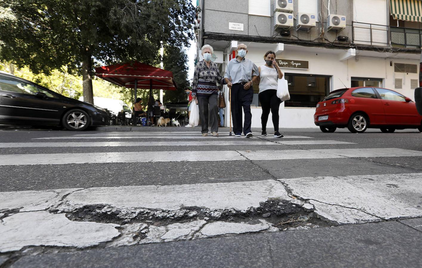 El deterioro del barrio de Ciudad Jardín, de Córdoba, en imágenes