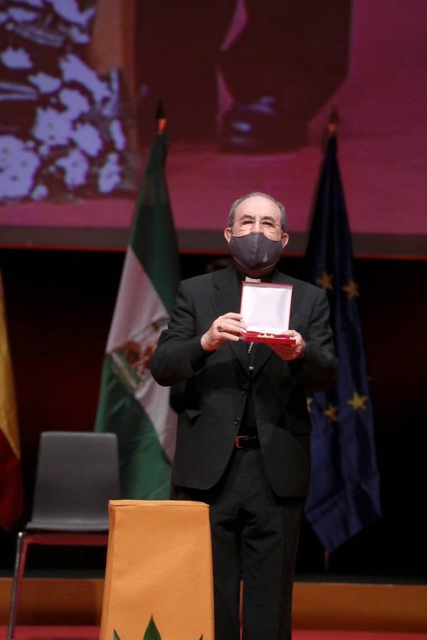 La entrega de las medallas de la ciudad de Sevilla, en imágenes (y II)