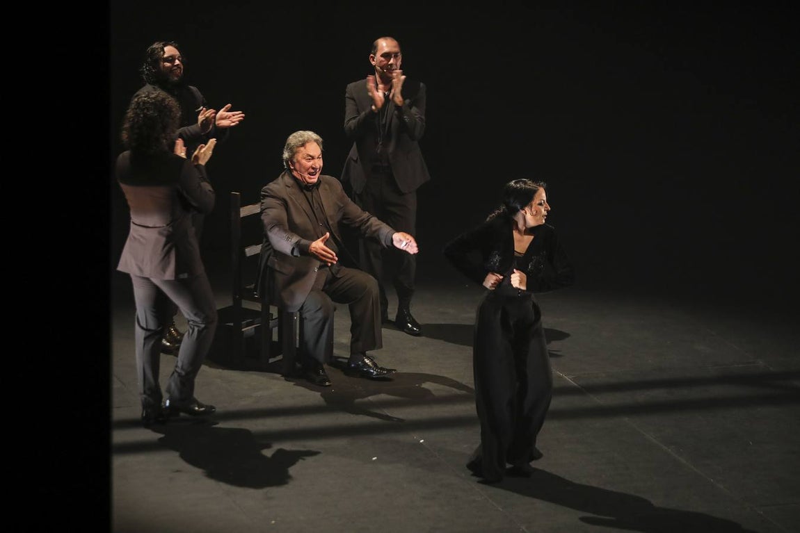 Bienal de Flamenco 2020: Mercedes de Córdoba en el Teatro Central con «Ser: Ni conmigo ni sin mí»
