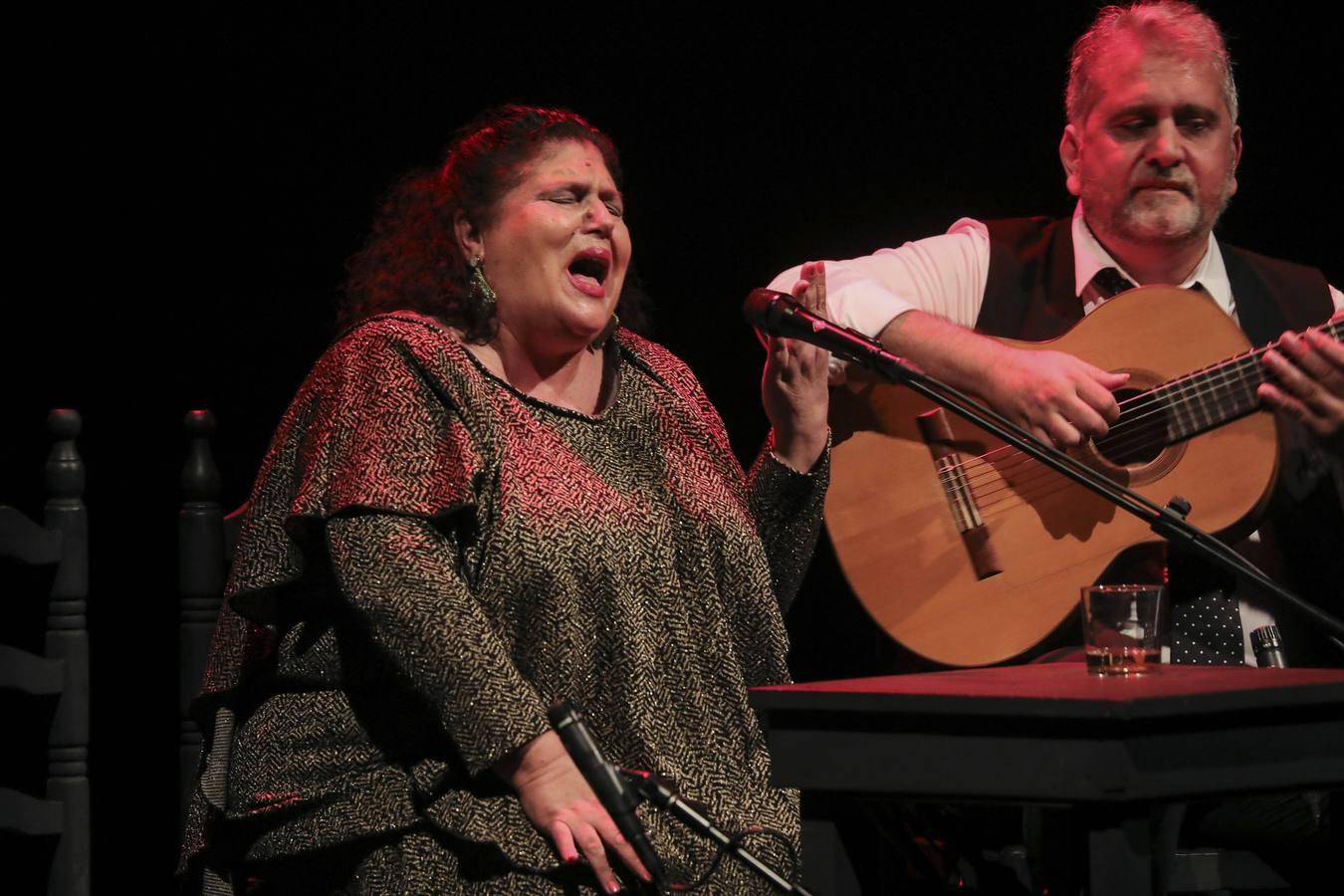 Inés Bacán canta a la «Memoria de una superviviente» en la Bienal de Flamenco